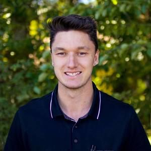 Meet your Posher, Beau